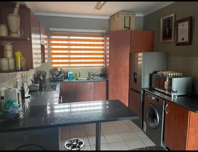 2 BEDROOM PROPERTY TO RENT IN RYNFIELD